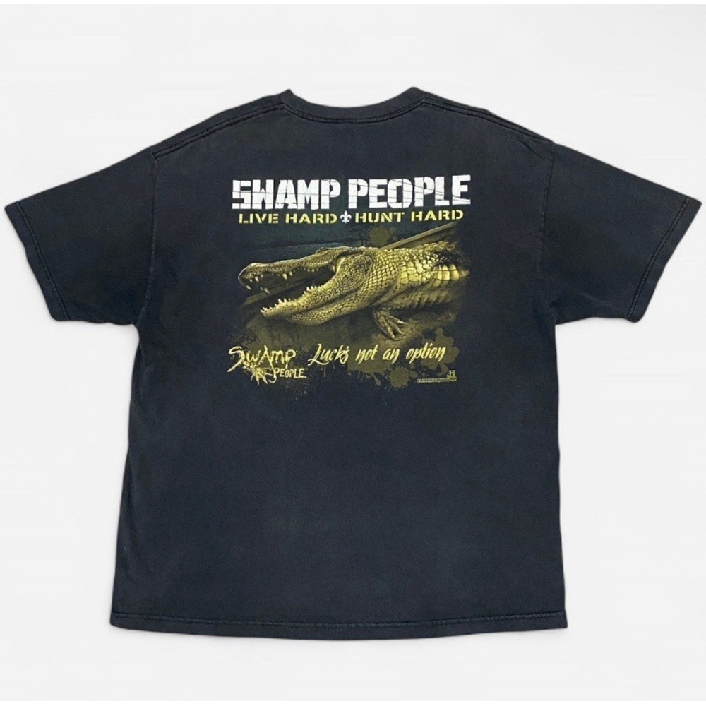 Vintage swamp people live hard hunt hard alligator graphic black T-shirt